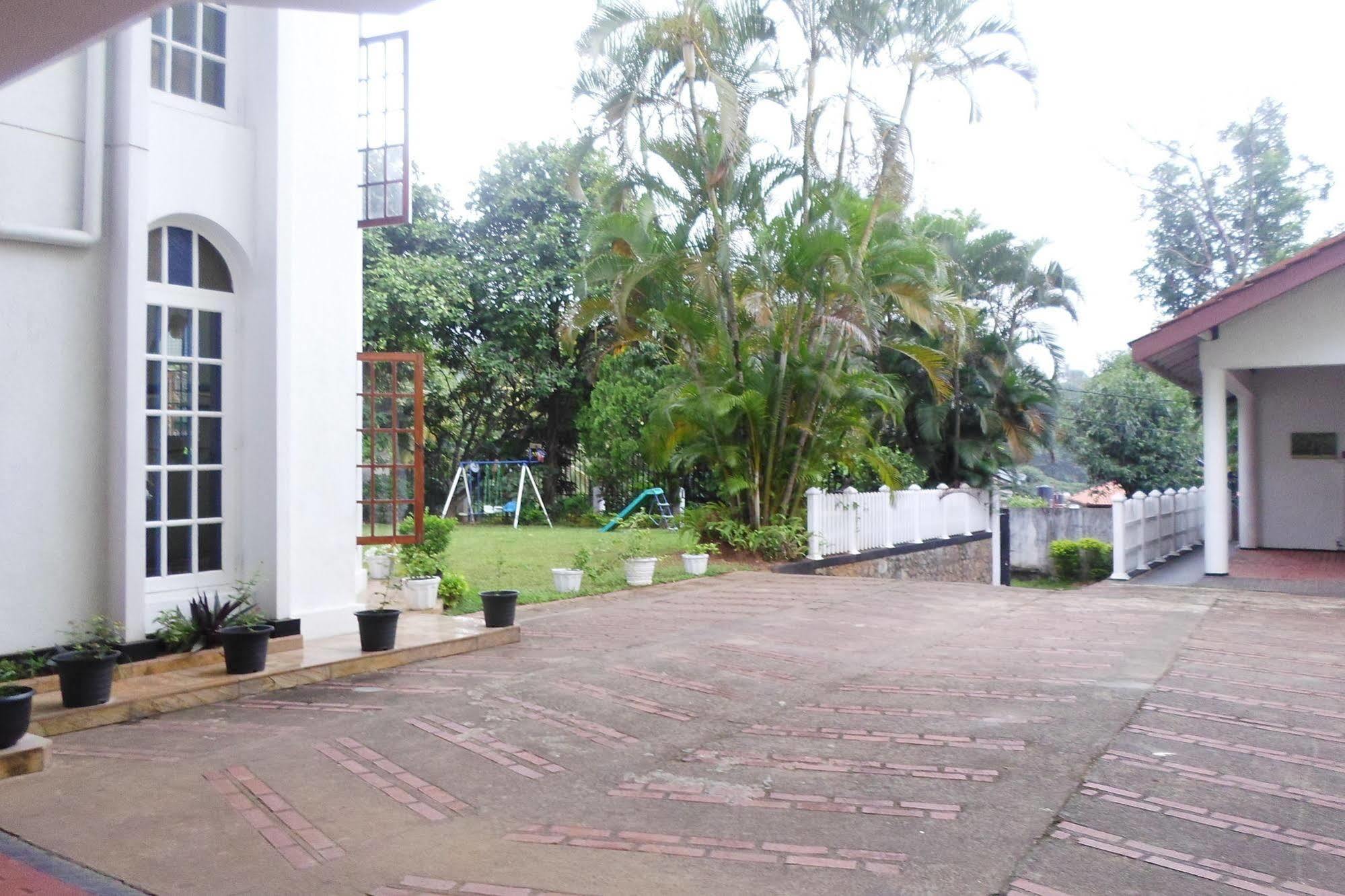 Kandy Green View Bungalow Exteriör bild